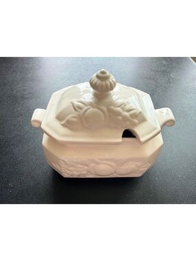 Vintage Japan White Ceramic Soup Tureen Embossed Fruit Covered Serving Bowl
